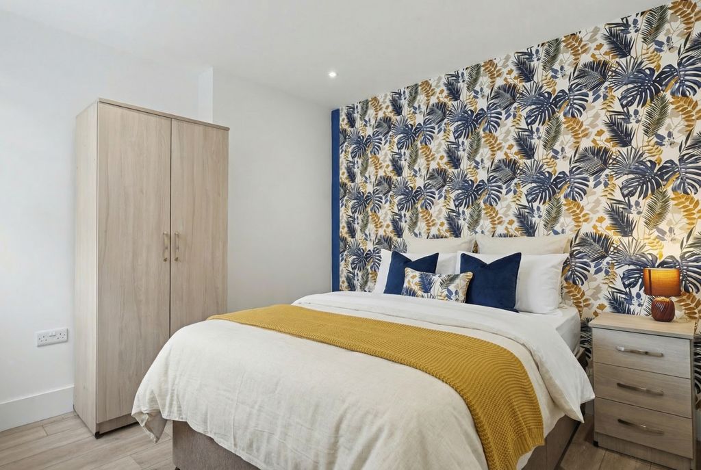 Additional image 12 of 5 bed flat for saleFive Flats, Abingdon Road, Oxford OX1