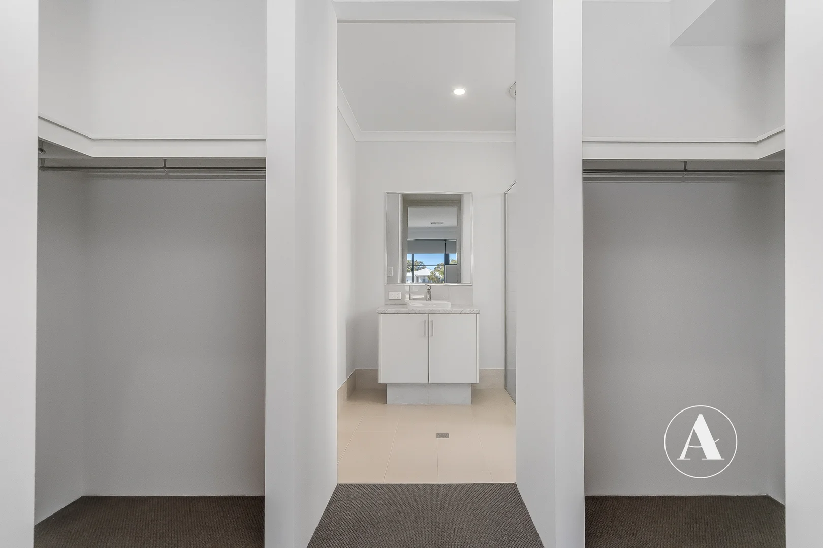 16 Tarot Grove, Baldivis WA 6171 photo 5