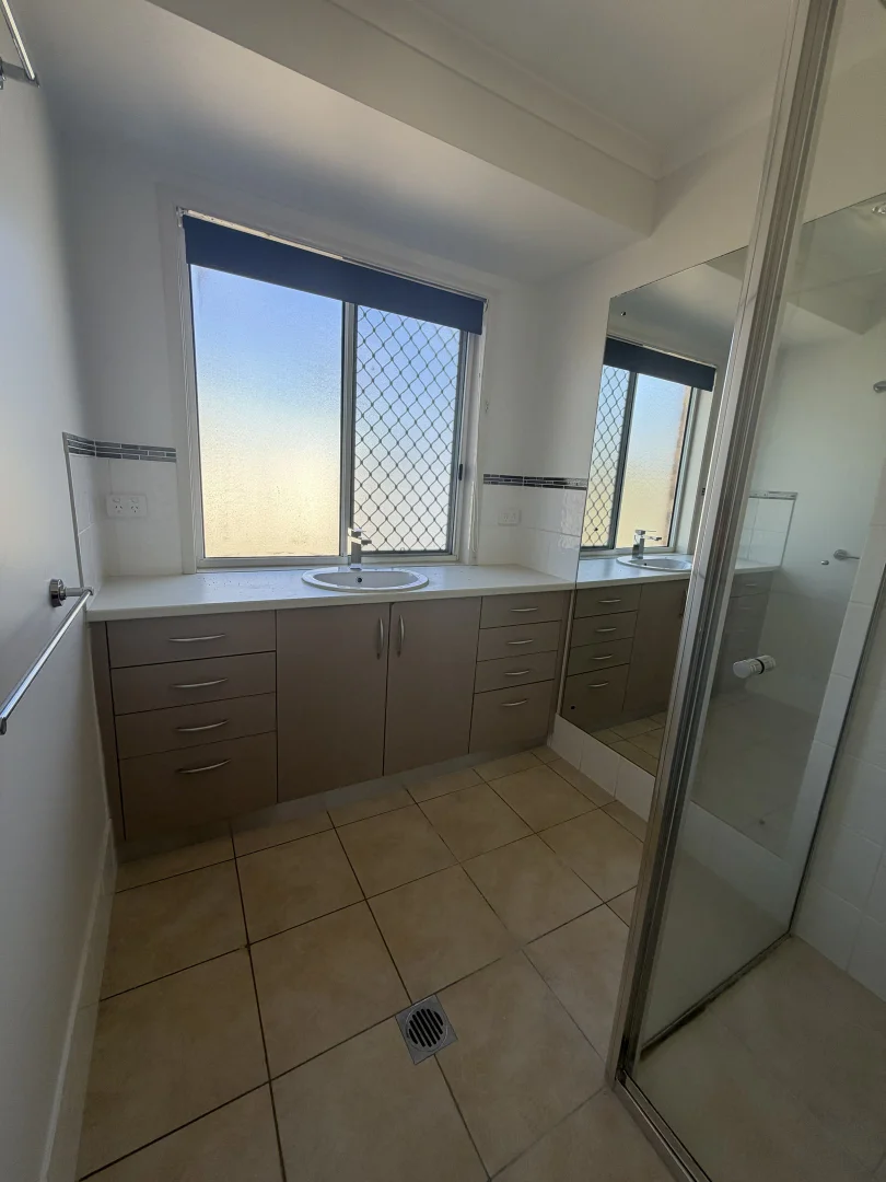 Additional image 9 of 57 Dundas St, Emerald QLD 4720