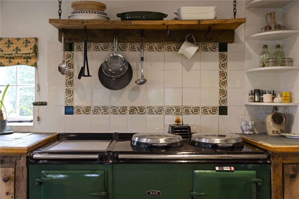 Additional image 7 of 5 bed detached house for saleCradle Lane, Dockenfield, Hampshire GU35