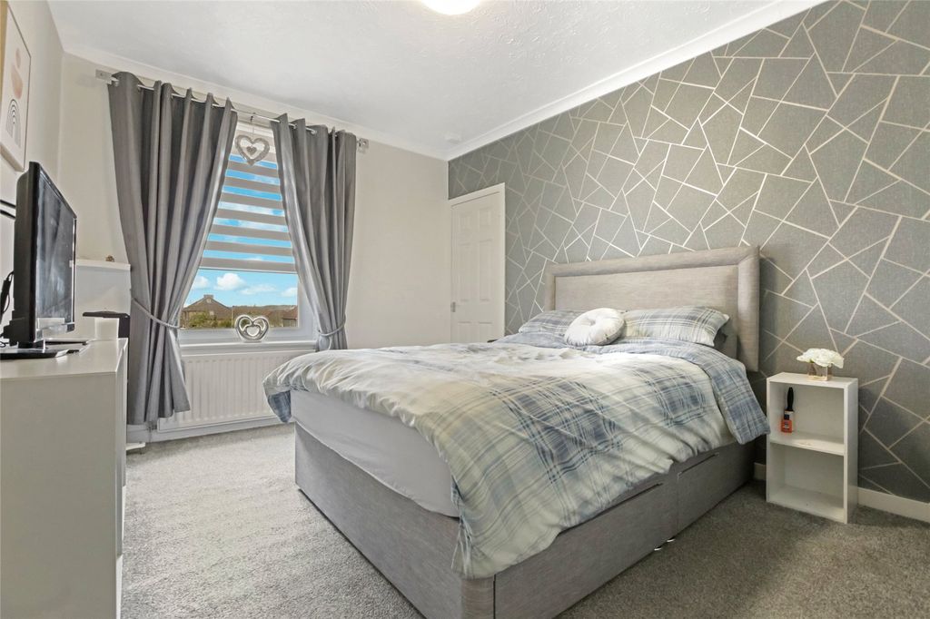 Additional image 13 of 4 bed flat for saleGartleahill, Airdrie, North Lanarkshire ML6