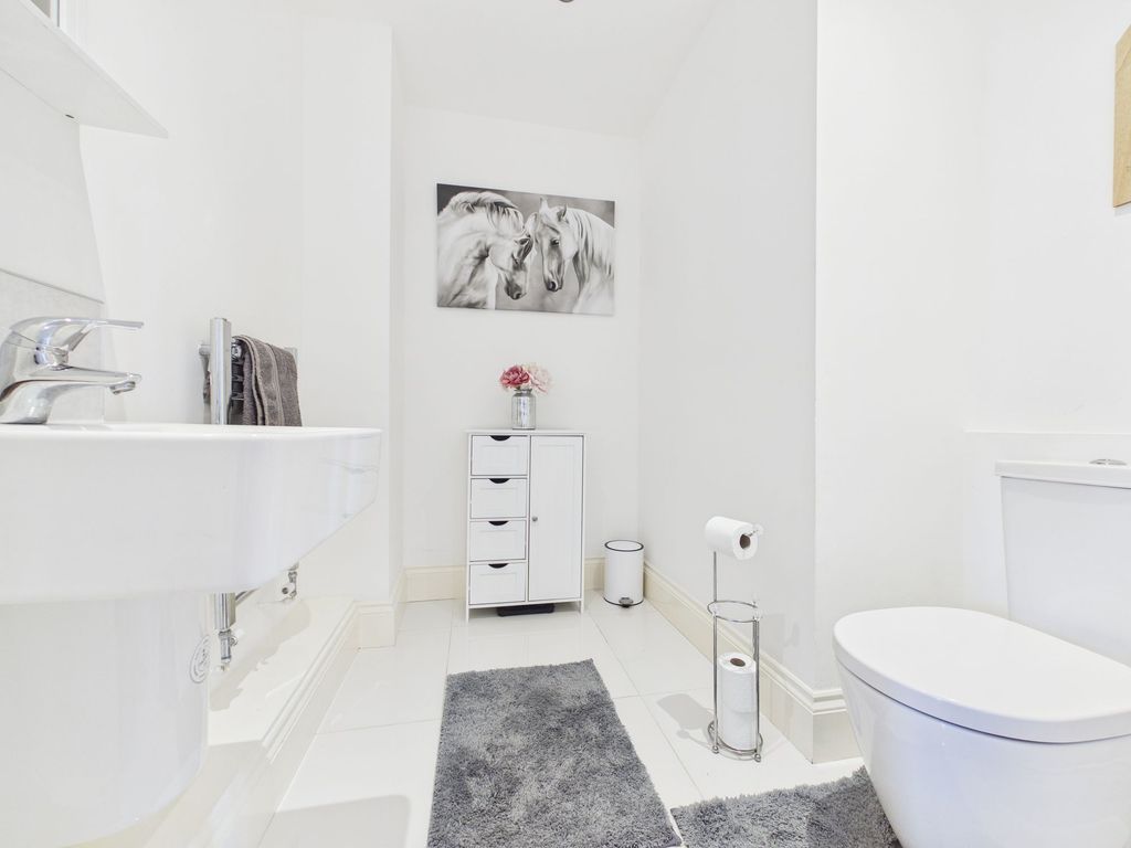 Additional image 8 of 6 bed detached house for saleCleghorn Lea, Lanark ML11
