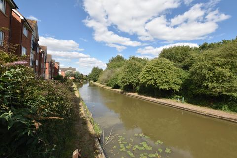 Grindle Road, Longford, Coventry - Available Immediately CV6