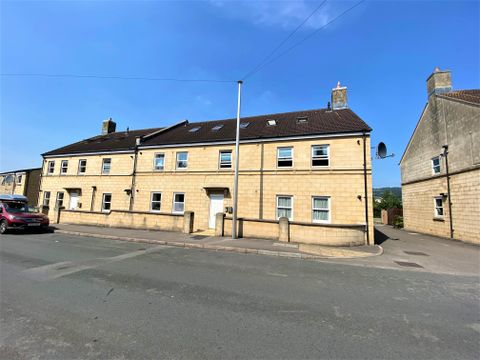Albany Court, Bath BA2