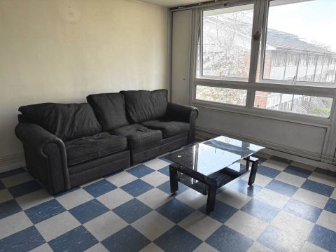 Rawsthorne Walk, Belgrave LE4