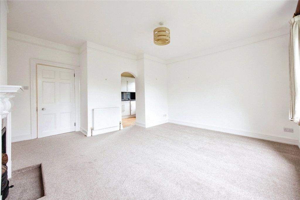 Additional image 9 of 1 bed flat for saleCastle Street, Bodmin, Cornwall PL31