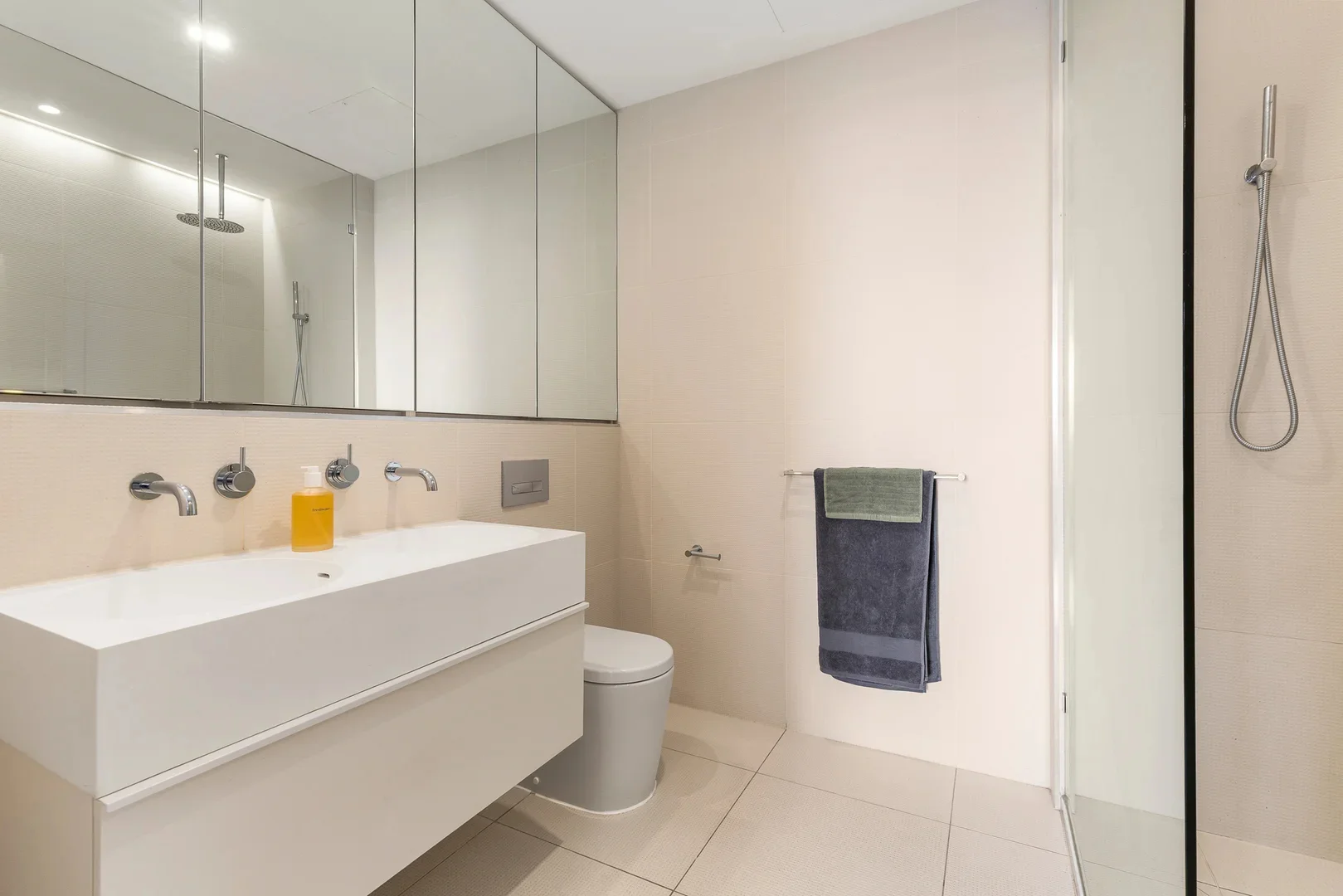 Additional image 16 of 802/181 Fitzroy Street, St Kilda VIC 3182
