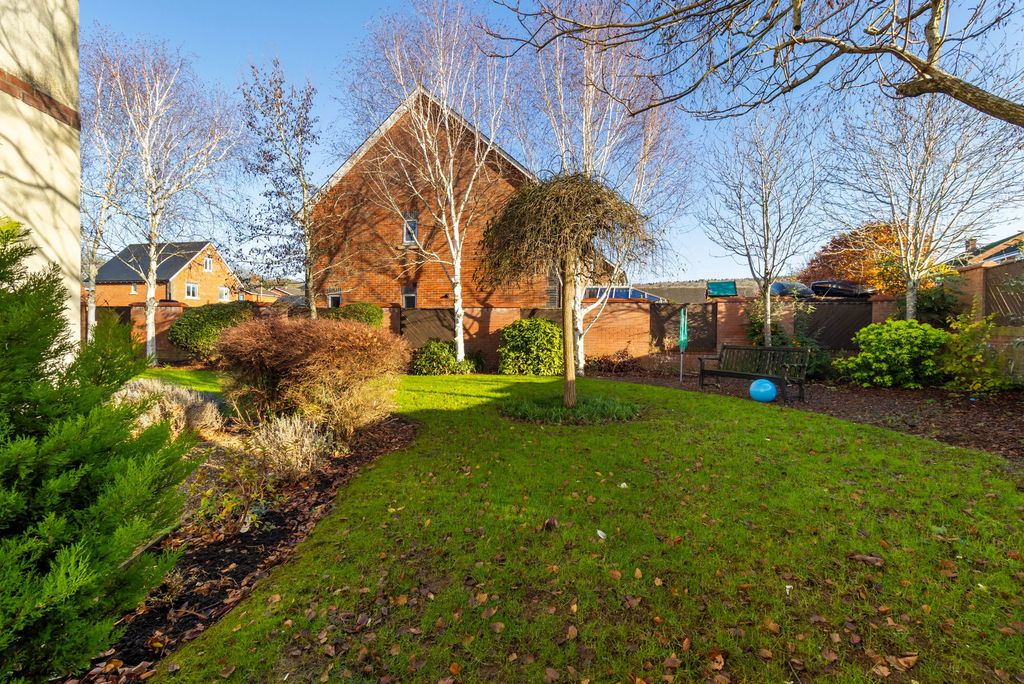 Additional image 17 of 2 bed flat for saleNew Street, Ledbury, Herefordshire HR8