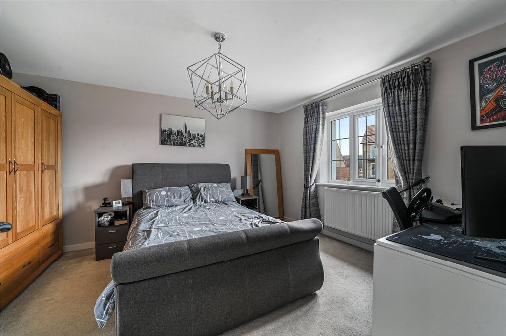 Additional image 17 of 4 bed detached house for saleHensman Close, Bishop's Stortford, Hertfordshire CM23