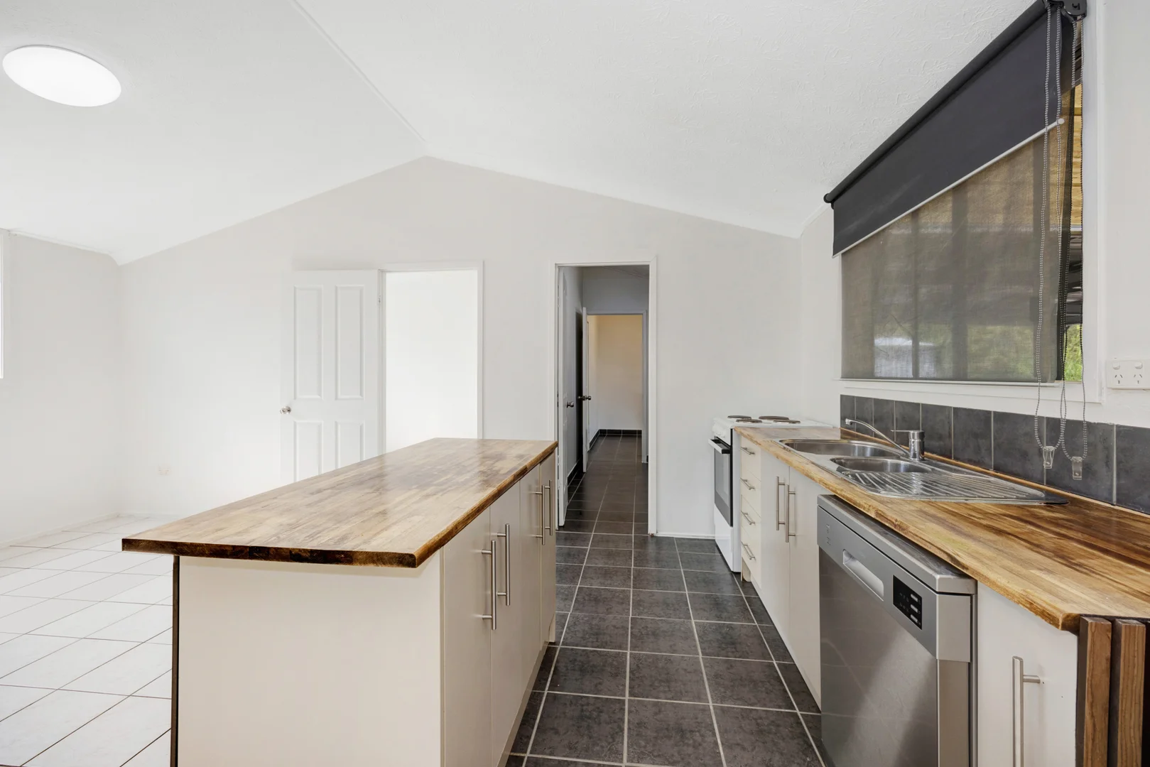 Additional image 15 of 17 Hicks Street, Kirwan QLD 4817