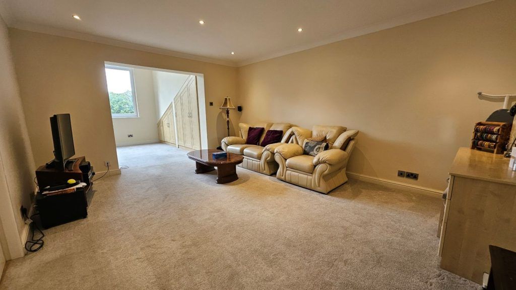 Additional image 18 of 5 bed detached house for sale23 The Glen – Glendower House BL1