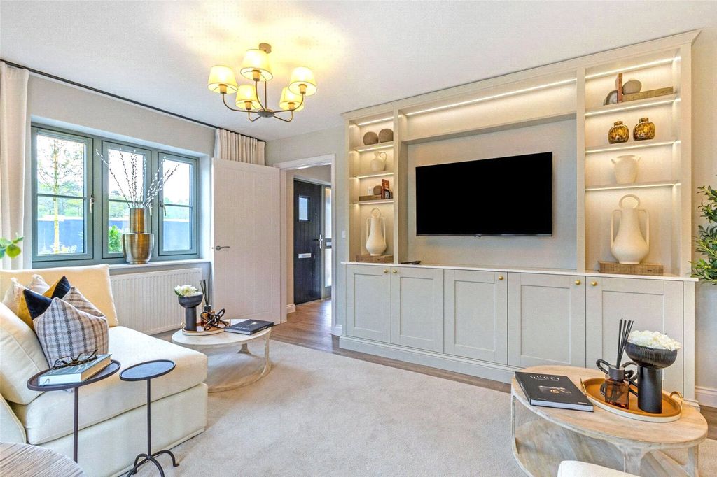Additional image 3 of 4 bed semi-detached house for saleThe Green, Bolley Avenue, Bordon GU35