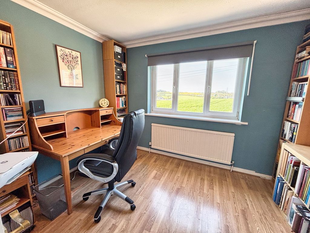 Additional image 21 of 5 bed detached house for saleRogers Lane, Laleston CF32