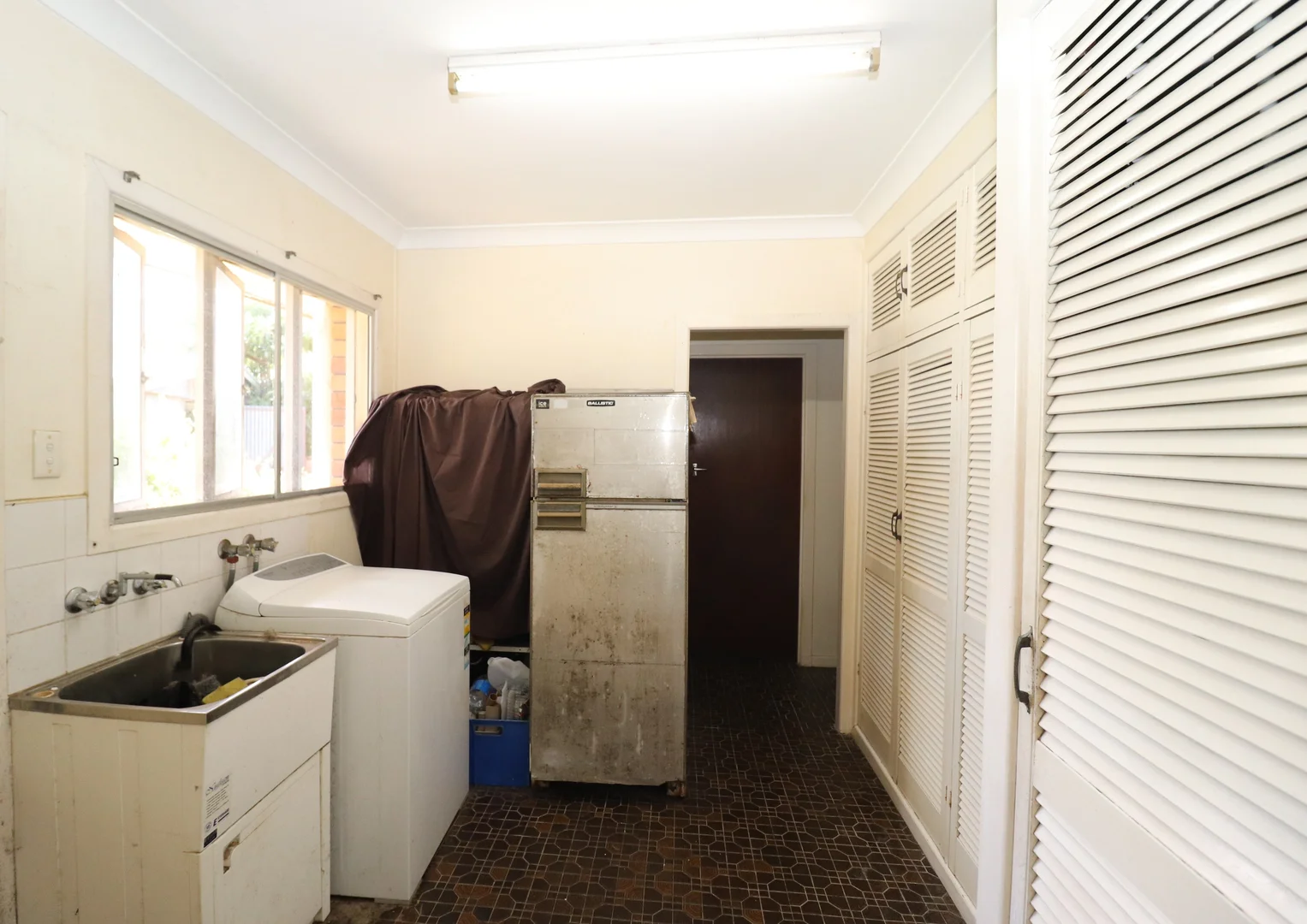 Additional image 9 of 2-4 Albert Crescent, Ayr QLD 4807