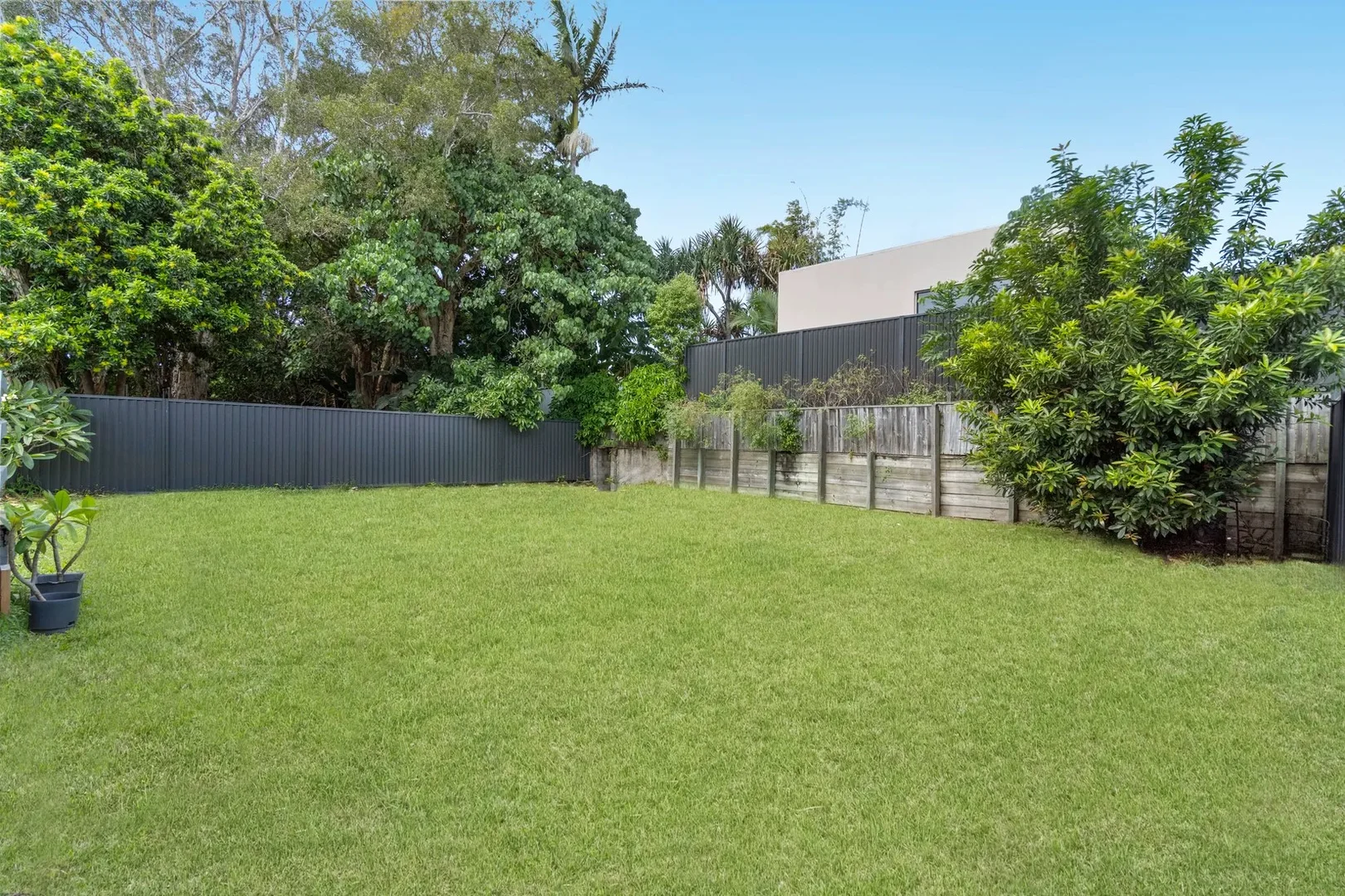 Additional image 8 of 44A Christine Avenue, Miami QLD 4220