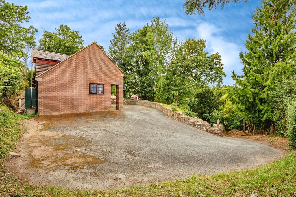 Additional image 31 of 5 bed detached bungalow for saleLlandyssil, Montgomery SY15