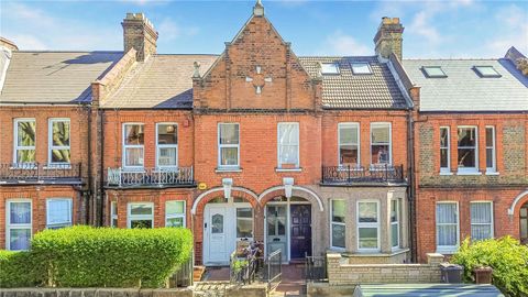 Chewton Road, Walthamstow, London E17