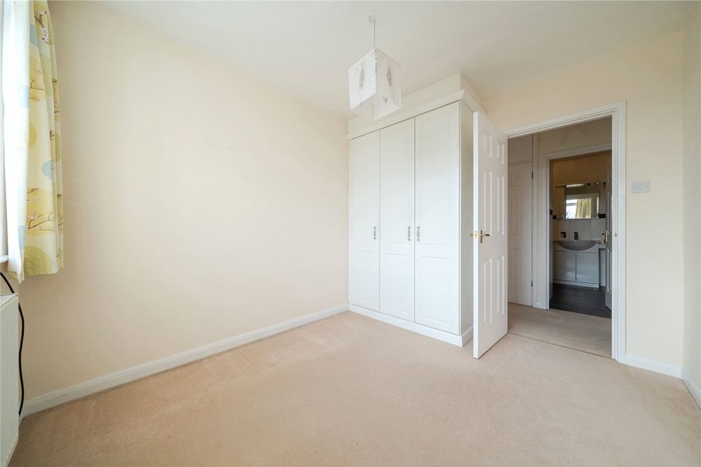 Additional image 16 of 3 bed flat for saleHawthorne Road, Bickley BR1