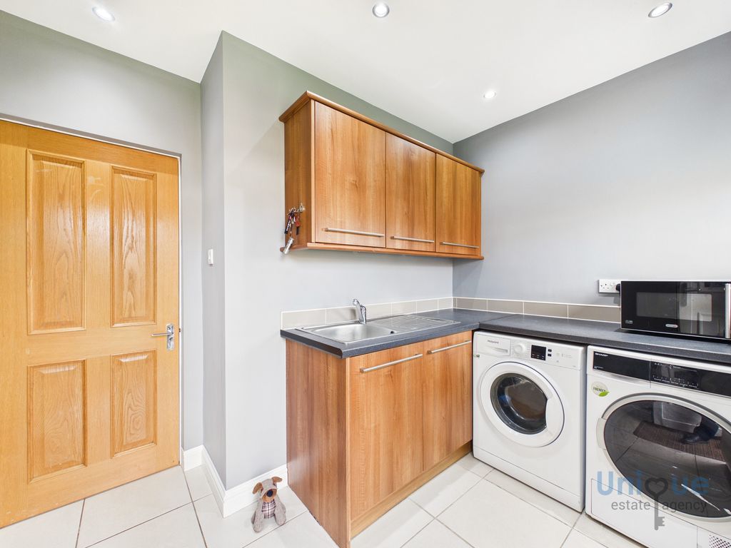 Additional image 12 of 5 bed detached house for saleBosworth Place, Blackpool FY4