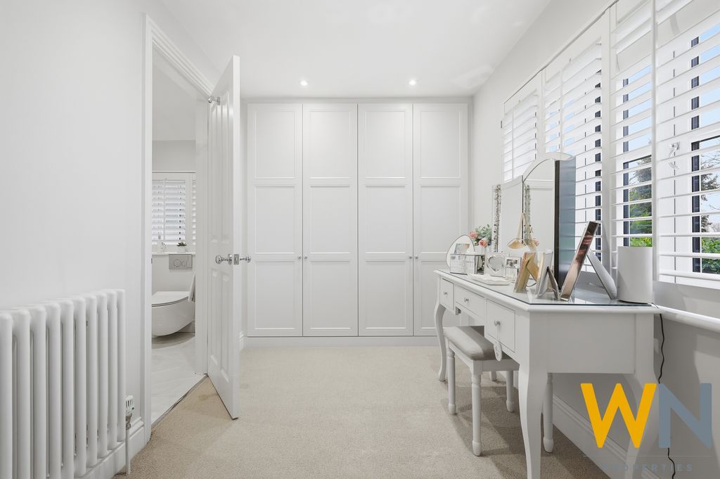 Additional image 8 of 4 bed detached house for saleRoundwood Avenue, Hutton Mount, Brentwood CM13