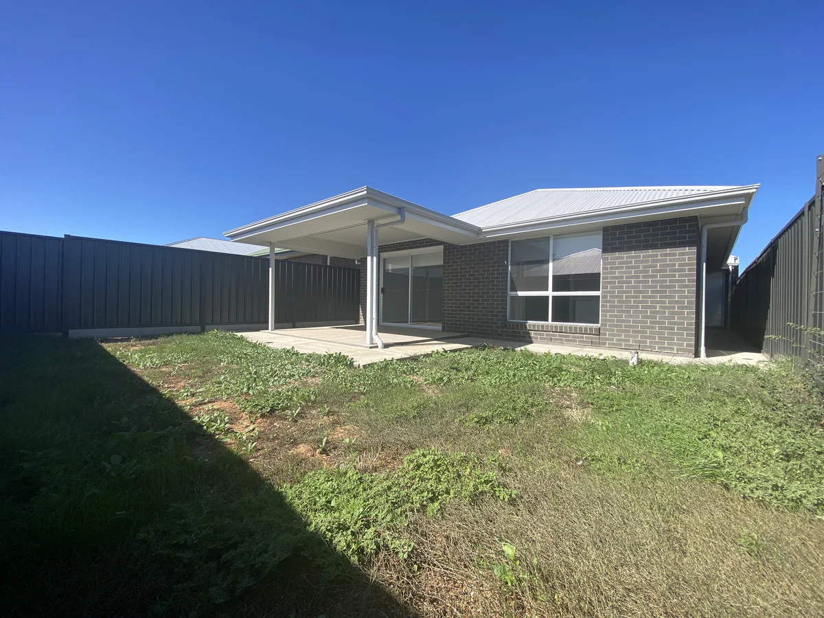 Additional image 20 of 5 Munro Avenue, Munno Para SA 5115