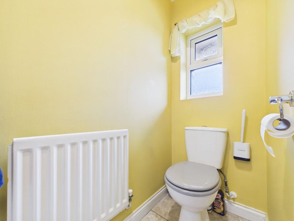 Additional image 5 of 5 bed detached house for sale5 Bed Detached House, Aysgarth Rise, Bridlington YO16