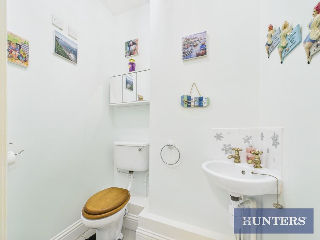 Additional image 11 of 1 bed flat for saleThe Avenue, Westgate, Bridlington YO16