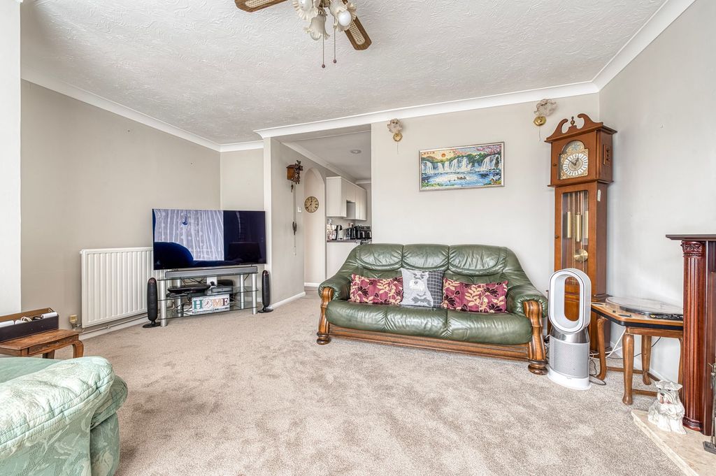 Additional image 7 of 3 bed detached house for saleSt. Margarets Drive, Brandon IP27