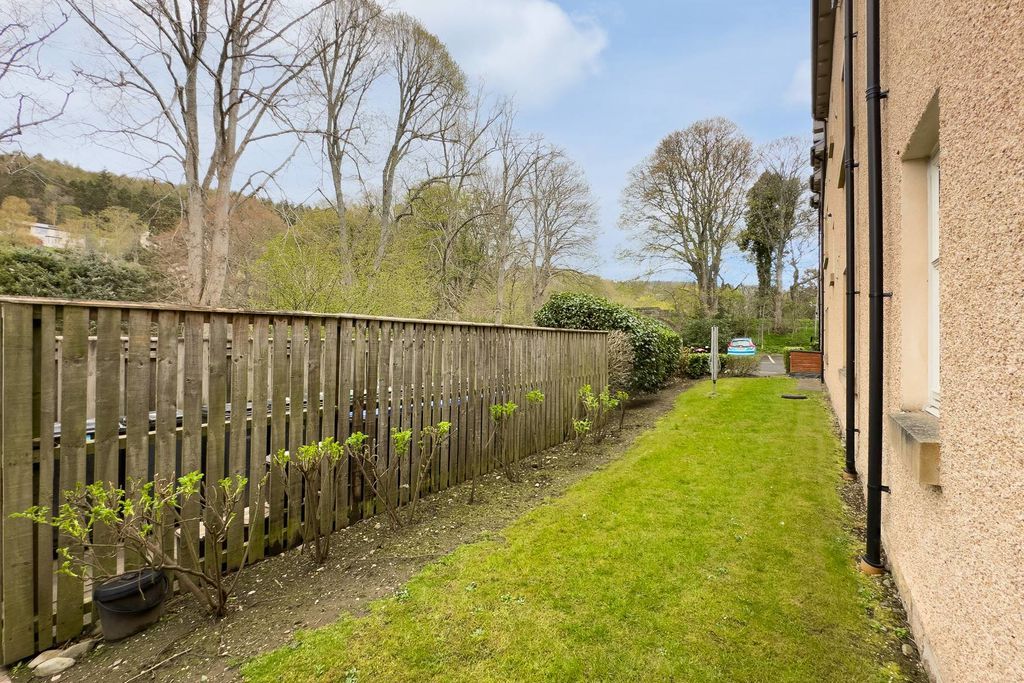 Additional image 18 of 2 bed flat for sale5 Provost Kirkpatrick Court, Peebles EH45