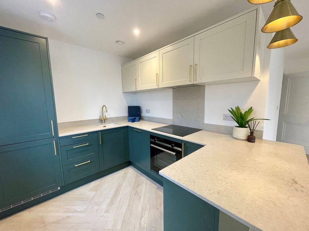 Additional image 3 of 2 bed flat for saleWest Cliff Gardens, Bournemouth BH2