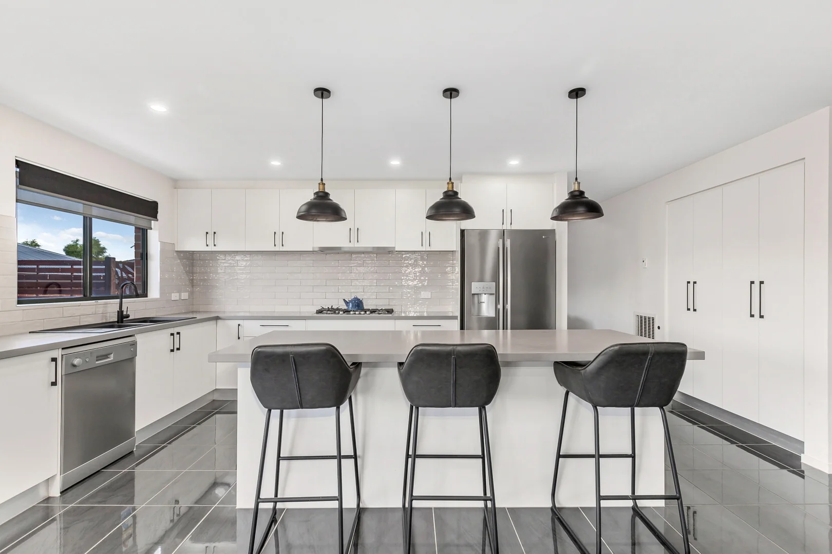 Additional image 2 of 16 Violet Lane, Broadford VIC 3658