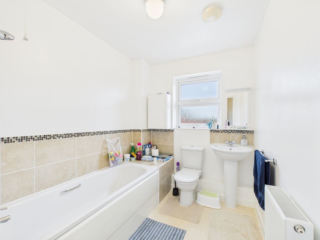 Additional image 12 of 2 bed flat for saleTeeswater Walk, Bridgwater TA6