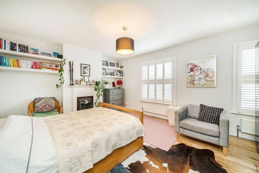 Additional image 5 of 3 bed terraced house for saleEastbourne Road, Brentford TW8