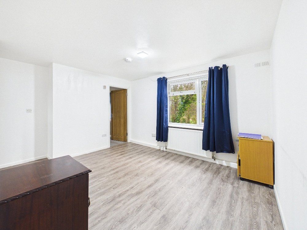 Additional image 5 of 2 bed flat for saleTreleven Road, Bude, Cornwall EX23
