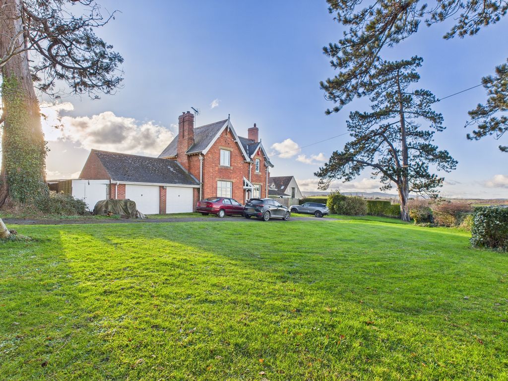 Additional image 2 of 3 bed detached house for saleSandford Hill, Bridgwater TA5