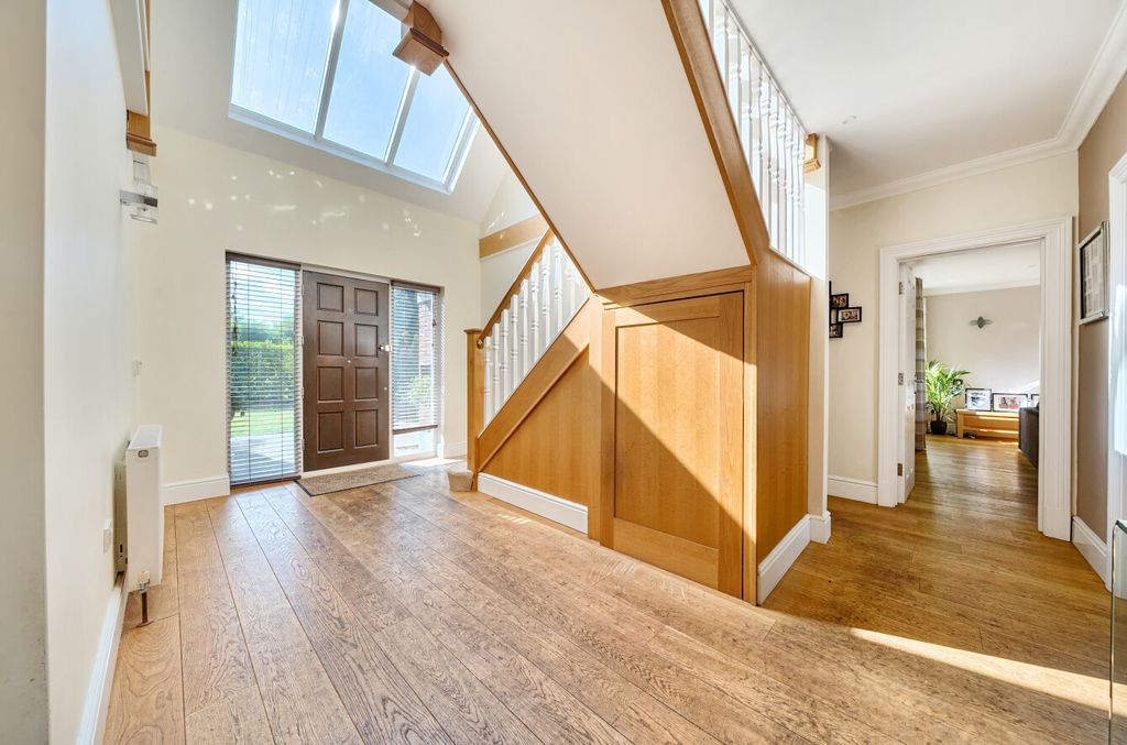Additional image 4 of 5 bed detached house for saleBarnet Wood Road, Hayes, Bromley, Kent BR2