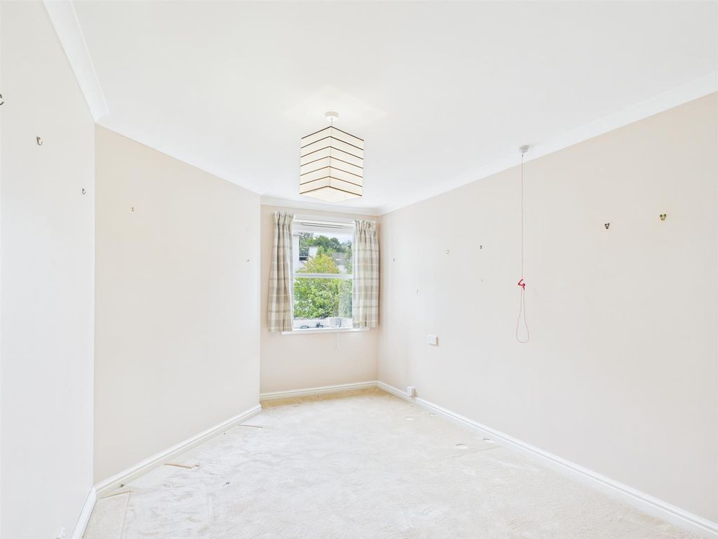 Additional image 9 of 2 bed flat for saleFlat 31, Ericht Court, Upper Mill Street, Blairgowrie PH10