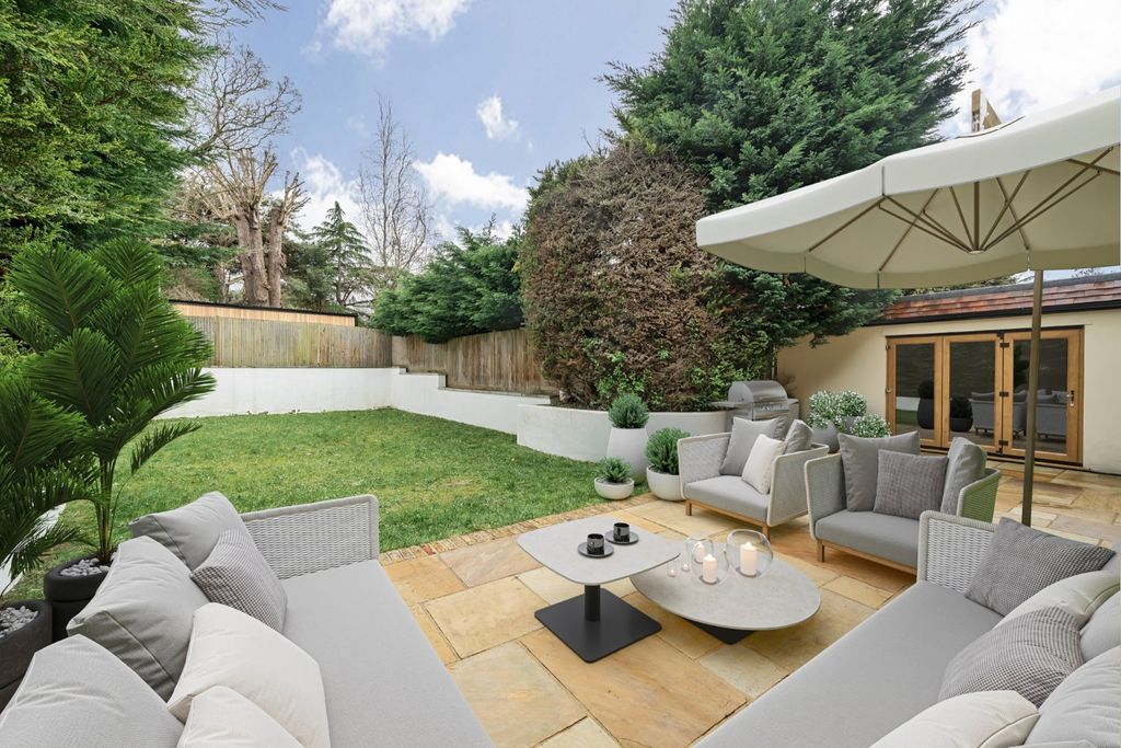 Additional image 6 of 5 bed detached house for saleCroydon Road, Keston, Kent BR2