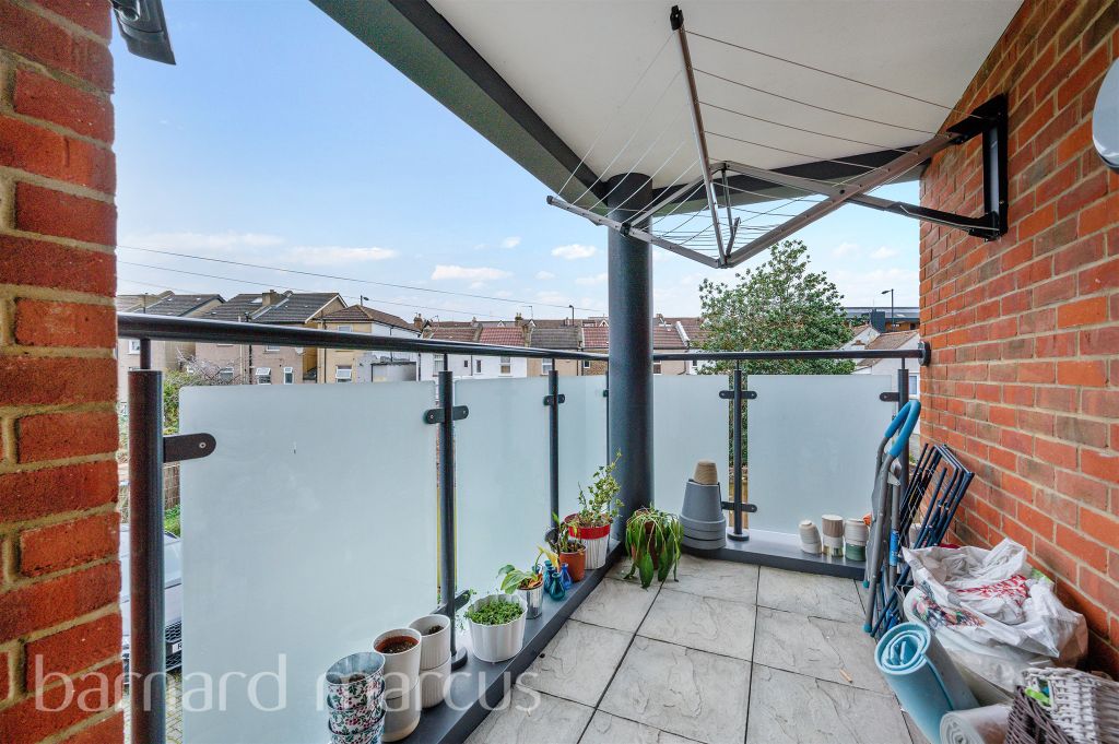 Additional image 10 of 2 bed flat for saleHenderson Road, Croydon CR0