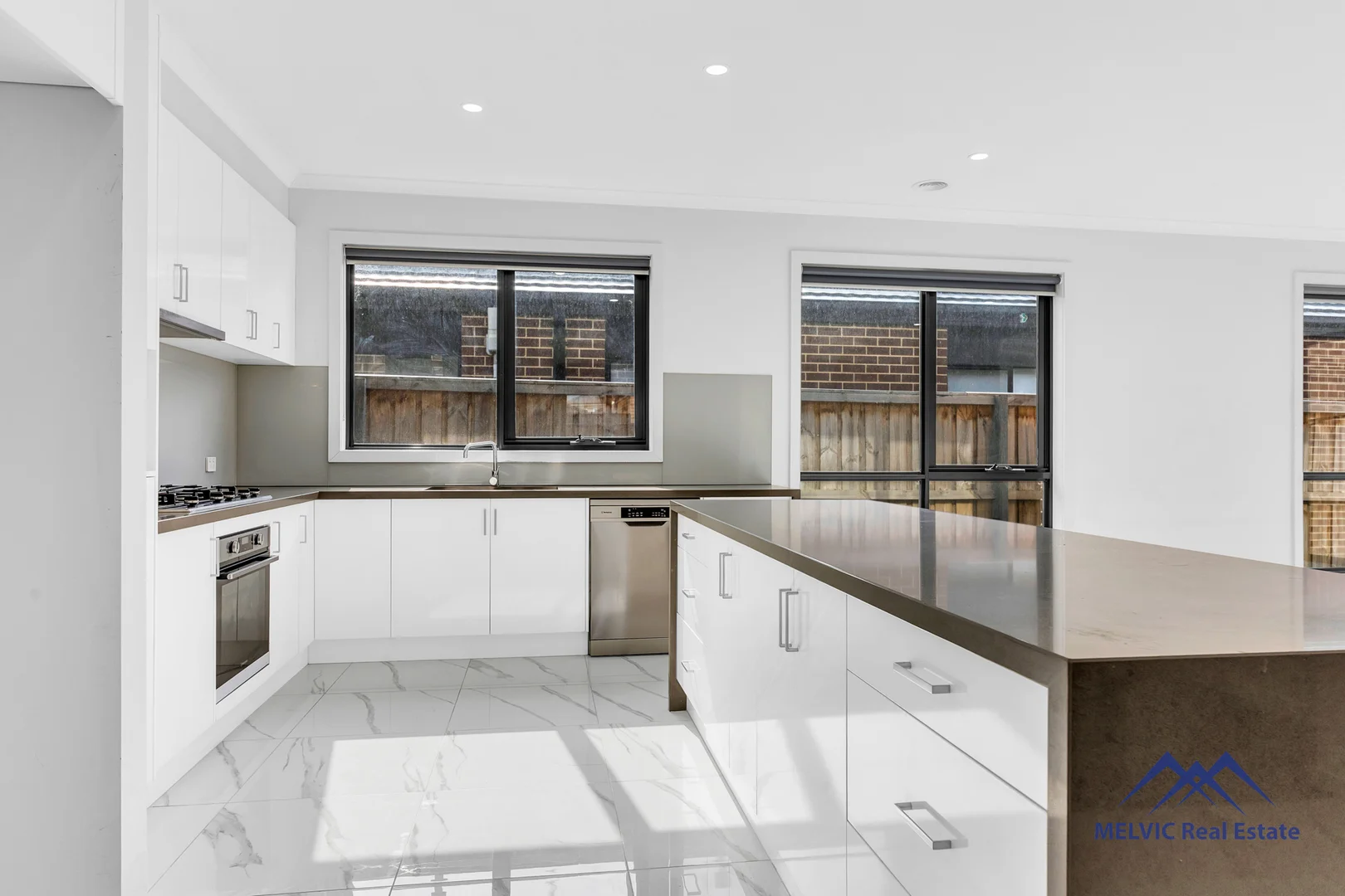 Additional image 9 of 4 Favero Street, Clyde North VIC 3978