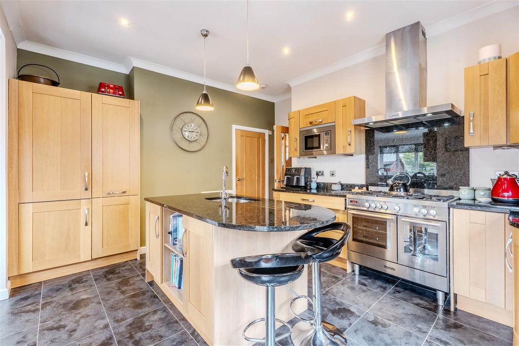 Additional image 19 of 4 bed detached house for saleWoodlands Road, Motherwell ML1