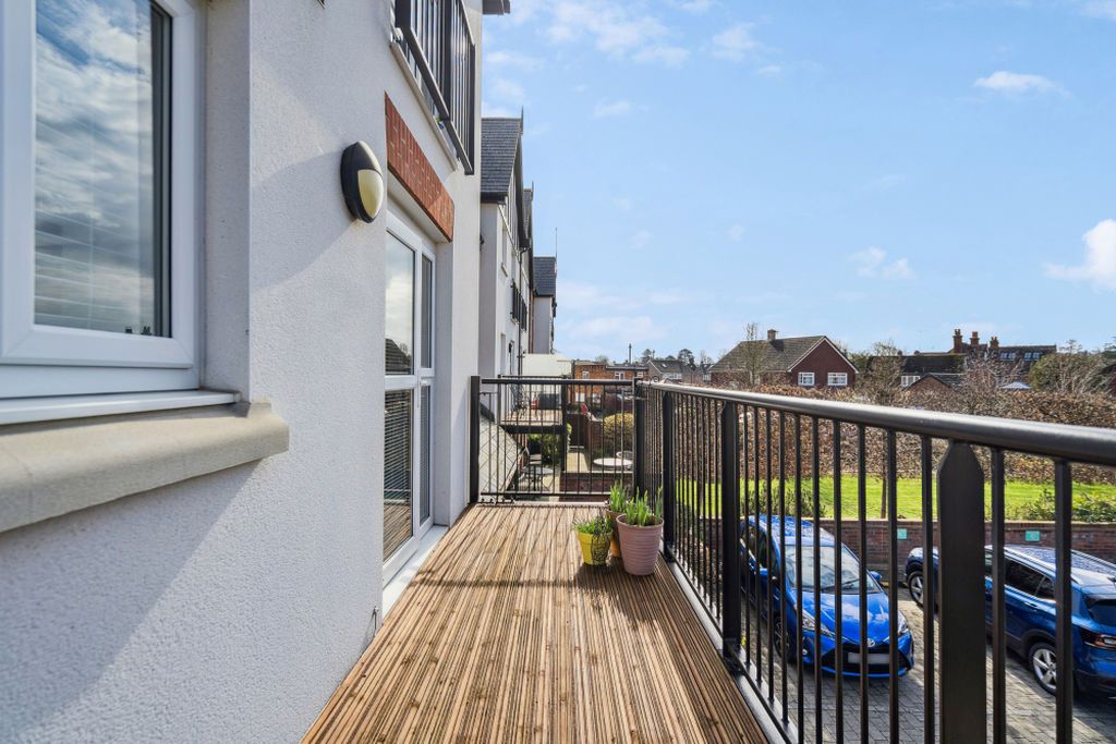 Additional image 9 of 1 bed property for saleMarlow Road, Bourne End SL8