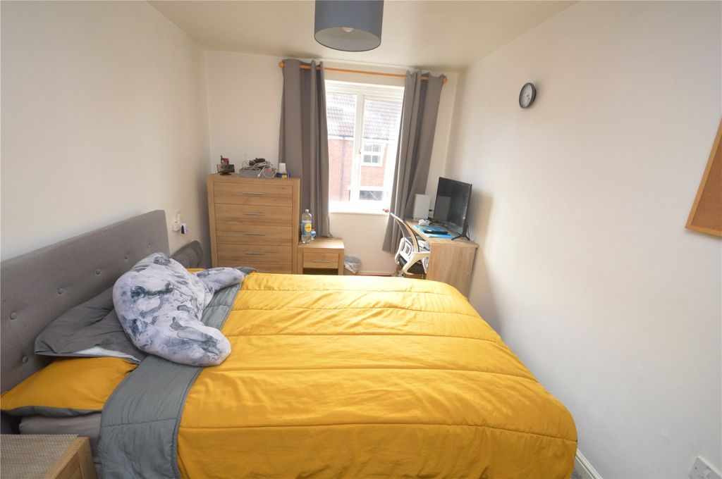 Additional image 8 of 2 bed flat for saleDuke Street, Bridgwater, Somerset TA6