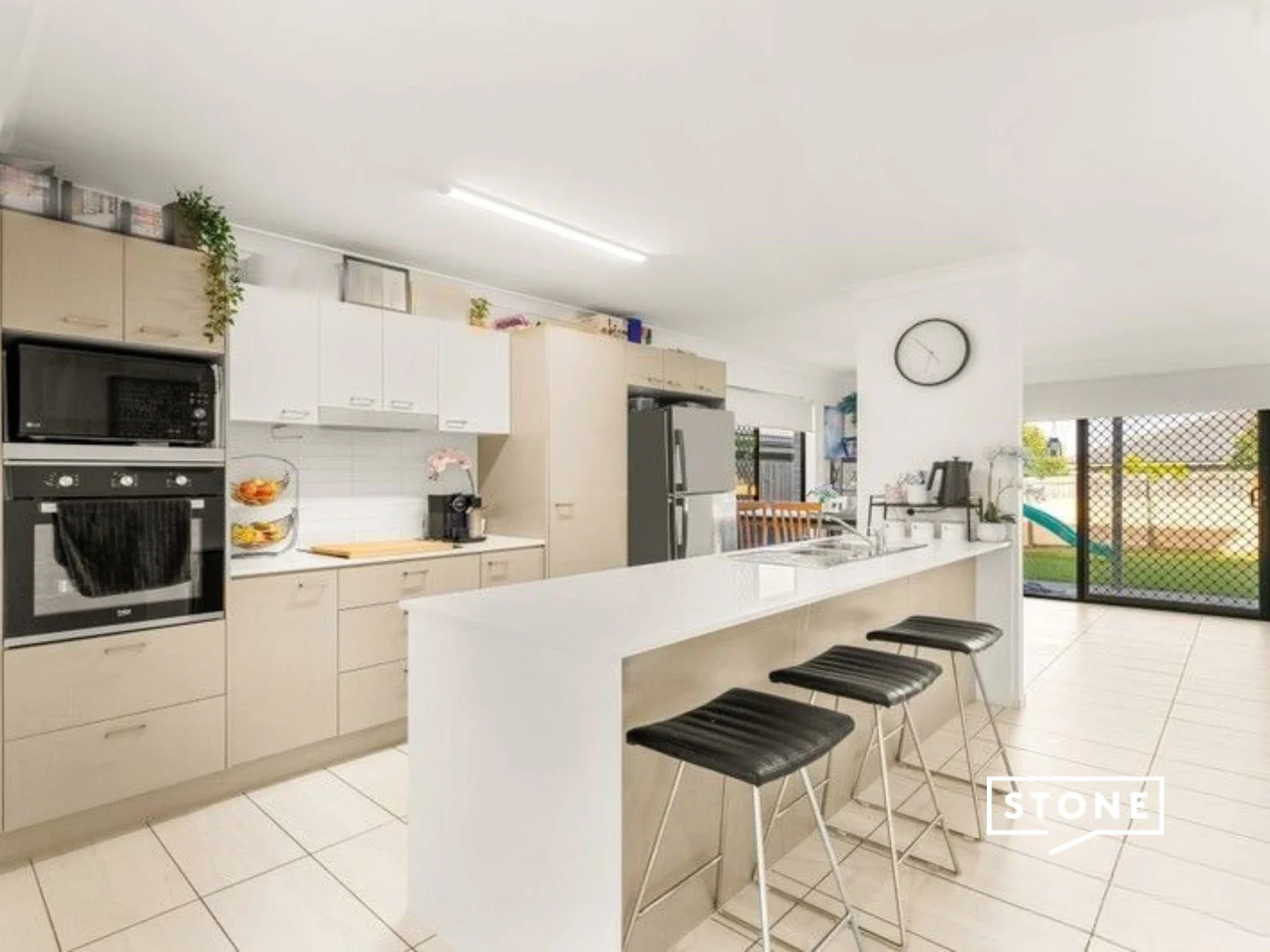 26 Mount Glorious Street, Park Ridge QLD 4125 photo 3