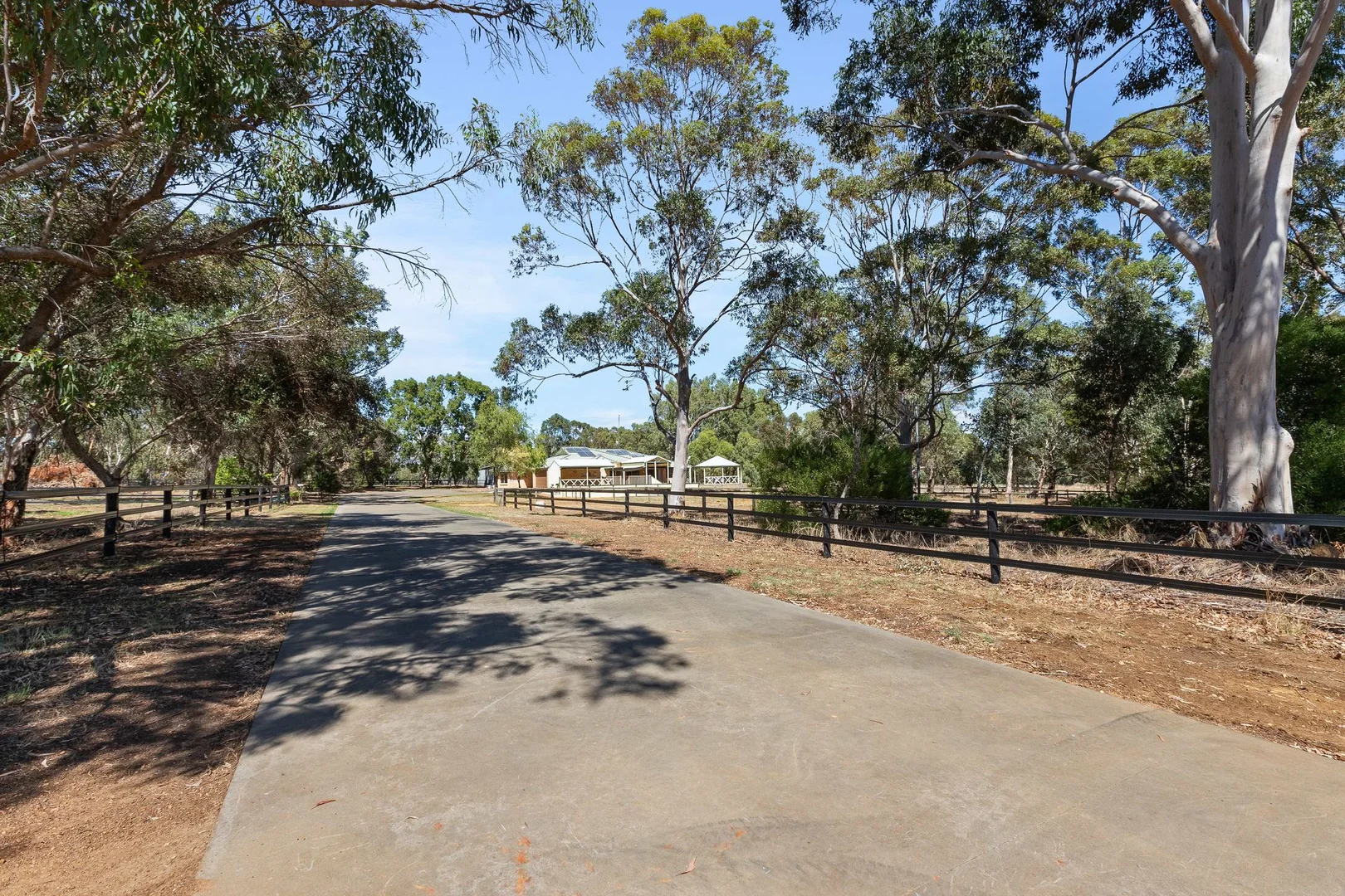 Additional image 2 of 10 College Court, Serpentine WA 6125