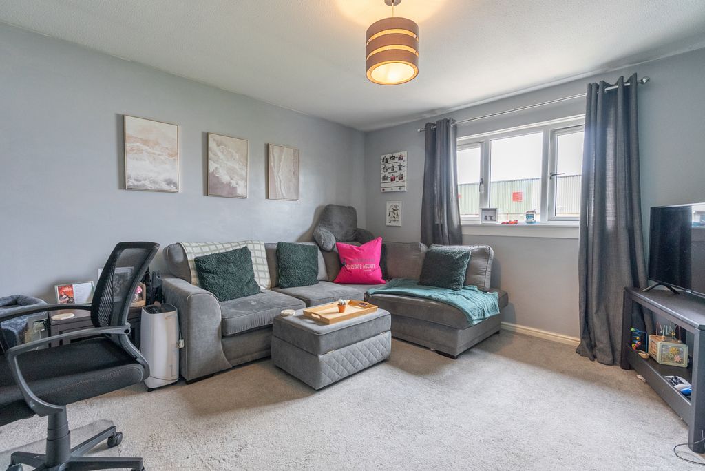 Additional image 2 of 2 bed flat for saleWilson Court, Bellshill ML4