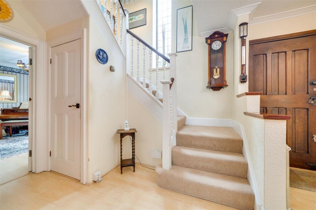 Additional image 12 of 6 bed detached house for saleAcacia Park Drive, Apperley Bridge, West Yorkshire BD10