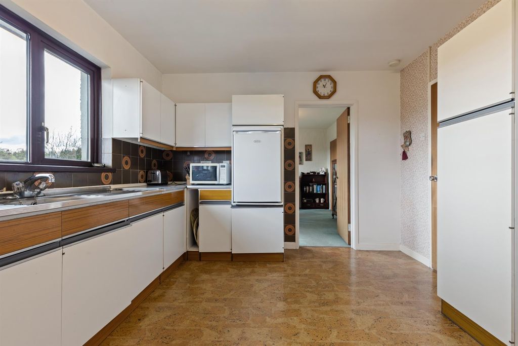 Additional image 9 of 6 bed detached house for sale19 Church Road, Ballynahinch BT24