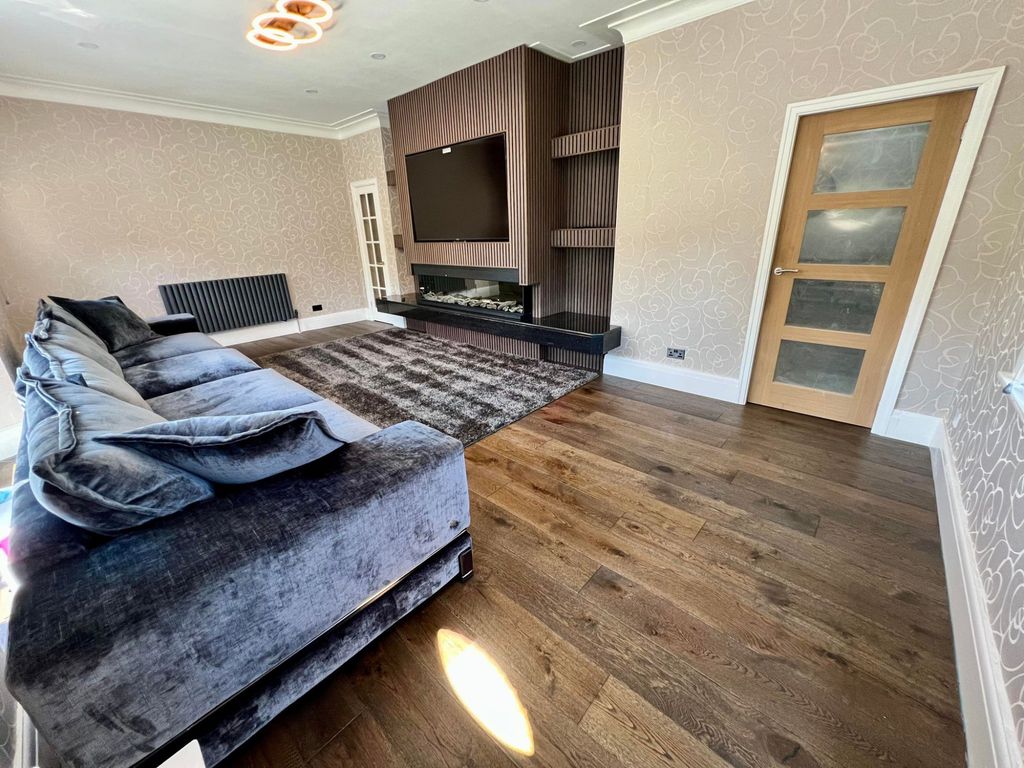 Additional image 9 of 5 bed detached house for saleParkway, Stanley Park FY3