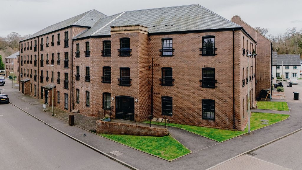 2 bed flat for saleOld Dalmore Drive, Auchendinny EH26
